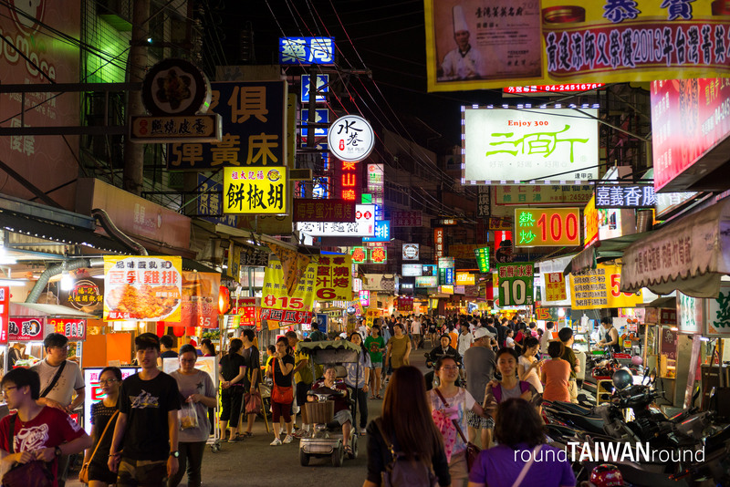 Fengchia Night Market: The Ultimate Guide to Taichung’s Foodie Paradise