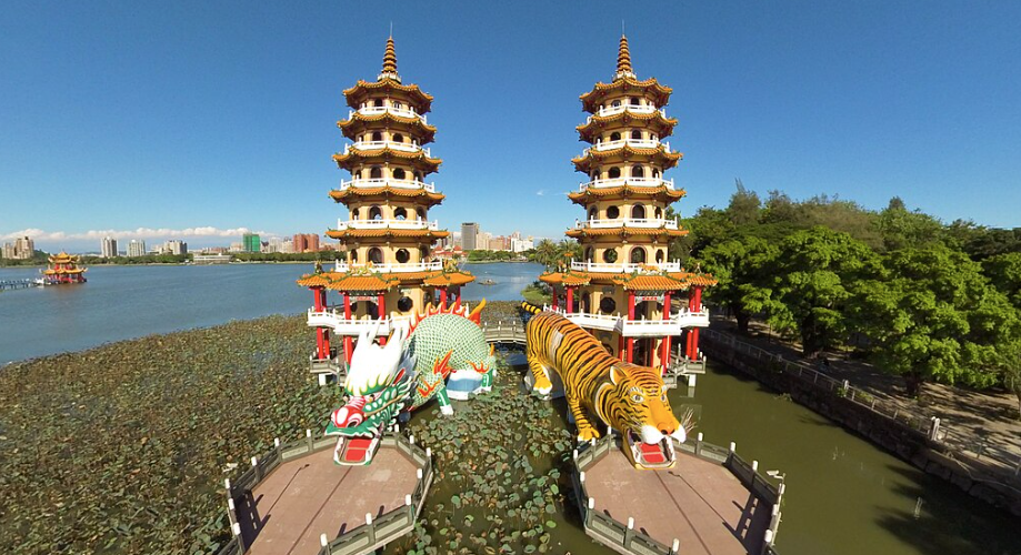 龍虎塔