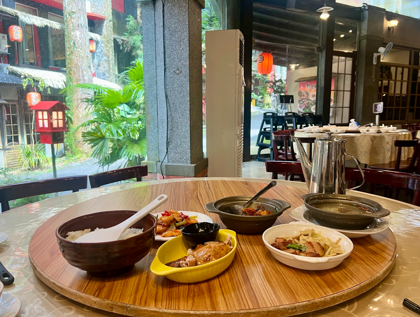 妖怪森林美食：青山食堂熱炒