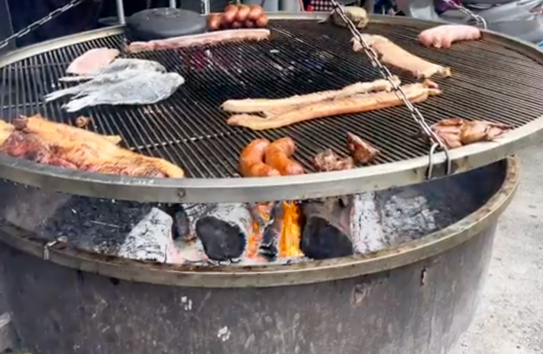 達娜伊谷山之美餐廳